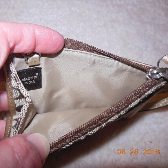 RARE Coach Handbag Signature ID Skinny Khaki Metallic Gold Signature Collection - Picture 2 of 5